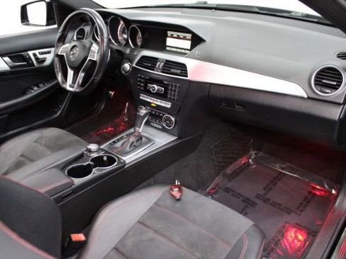 Used 2014 Mercedes-Benz C 350 4MATIC Coupe image 26
