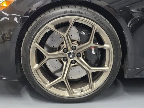 Certified 2024 Audi RS 7 Performance image 7