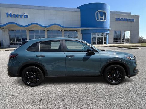 Used 2024 Honda HR-V Sport image 5