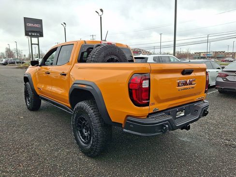 Used 2025 GMC Canyon AT4 w/ AT4X AEV Edition image 4