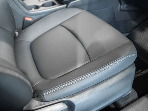 New 2026 Toyota Corolla Cross XLE image 33