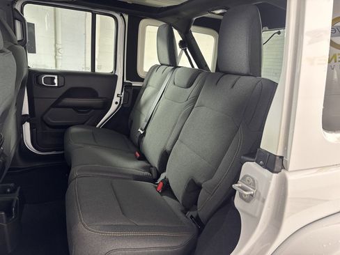 New 2025 Jeep Wrangler Sahara w/ Technology Group image 10