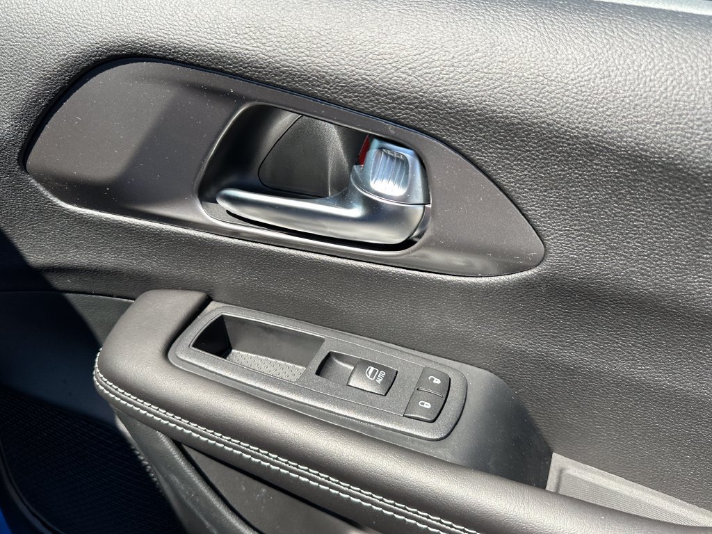 New 2026 Chrysler Pacifica Select w/ S Appearance Package FWD image 16