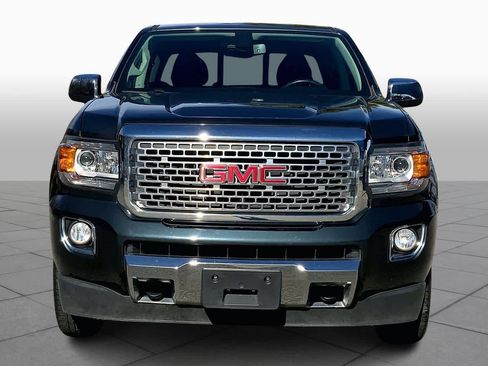 Used 2017 GMC Canyon Denali image 3