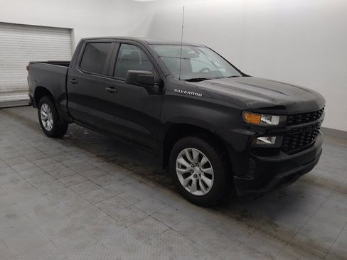 Used 2019 Chevrolet Silverado 1500 Custom w/ Custom Convenience Package image 11