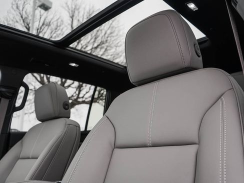 New 2026 GMC Acadia Elevation w/ Black Edition image 21