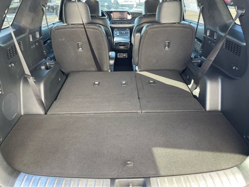 Used 2021 Hyundai Palisade Calligraphy image 25