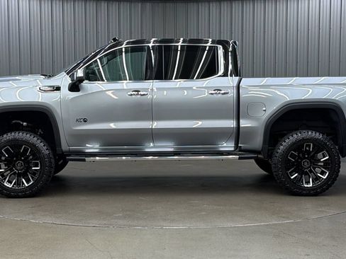Used 2026 GMC Sierra 1500 SLT w/ SLT Premium Package AWD/4WD image 2