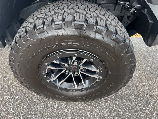 Used 2024 Jeep Wrangler Unlimited Rubicon w/ XTREMEE 35" Tire Package AWD/4WD image 3