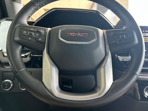 Used 2024 GMC Sierra 1500 Elevation RWD image 19