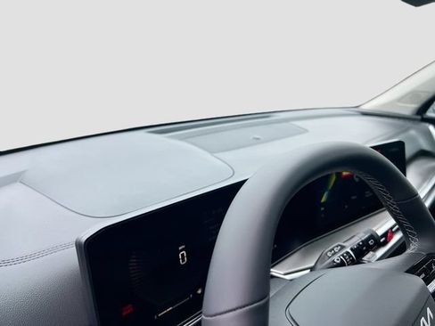 New 2026 Kia Sorento S FWD image 9