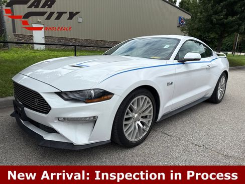 Used 2019 Ford Mustang GT Premium w/ GT Performance Package RWD image 1