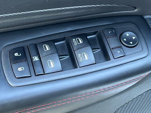 Used 2023 Dodge Durango GT image 11