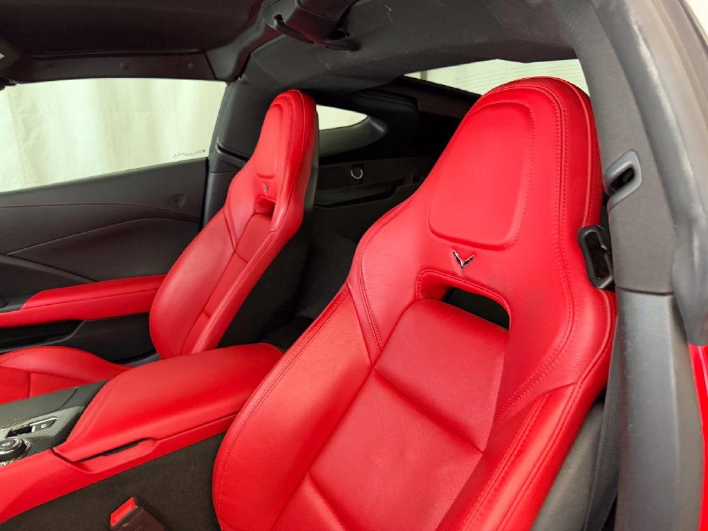 Used 2019 Chevrolet Corvette Stingray Coupe w/ 2LT Preferred Equipment Group RWD image 17