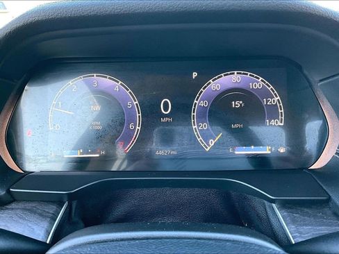 Used 2022 Jeep Grand Cherokee Limited w/ Luxury Tech Group II image 20