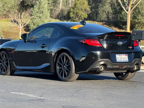 Used 2023 Toyota GR86 Premium image 6