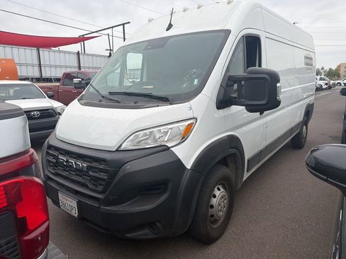 Used 2023 RAM ProMaster 2500 FWD image 5