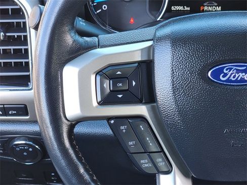 Used 2022 Ford F250 Lariat w/ Lariat Ultimate Package image 28