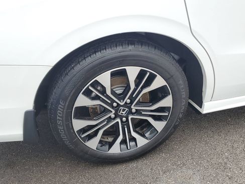Used 2026 Honda Odyssey Elite image 5