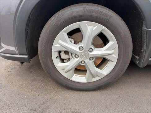 Used 2023 Honda HR-V LX image 11