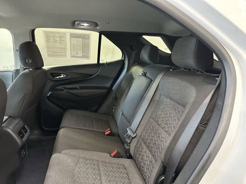 Used 2023 Chevrolet Equinox LT w/ LPO, Floor Liner Package image 12