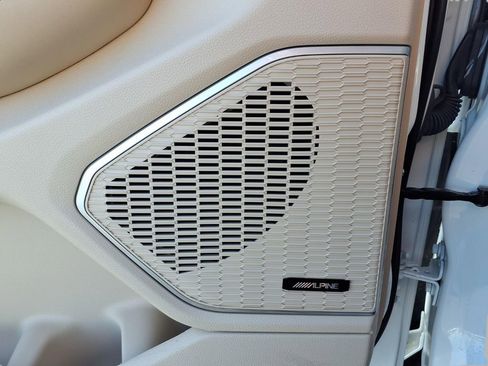 Used 2023 Jeep Grand Cherokee 4xe w/ Luxury Tech Group II image 19