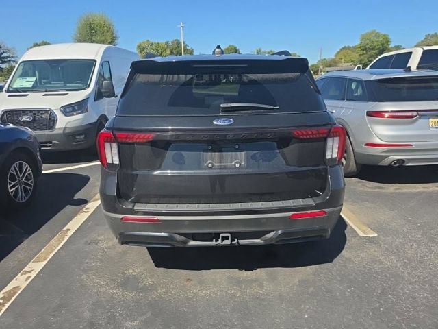 Used 2025 Ford Explorer ST-Line w/ Premium Package RWD image 9