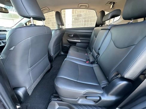 Used 2015 Toyota Prius V Four FWD image 14