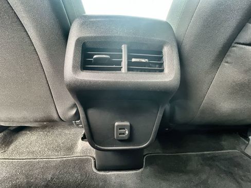 Used 2022 Chevrolet Equinox LT image 20