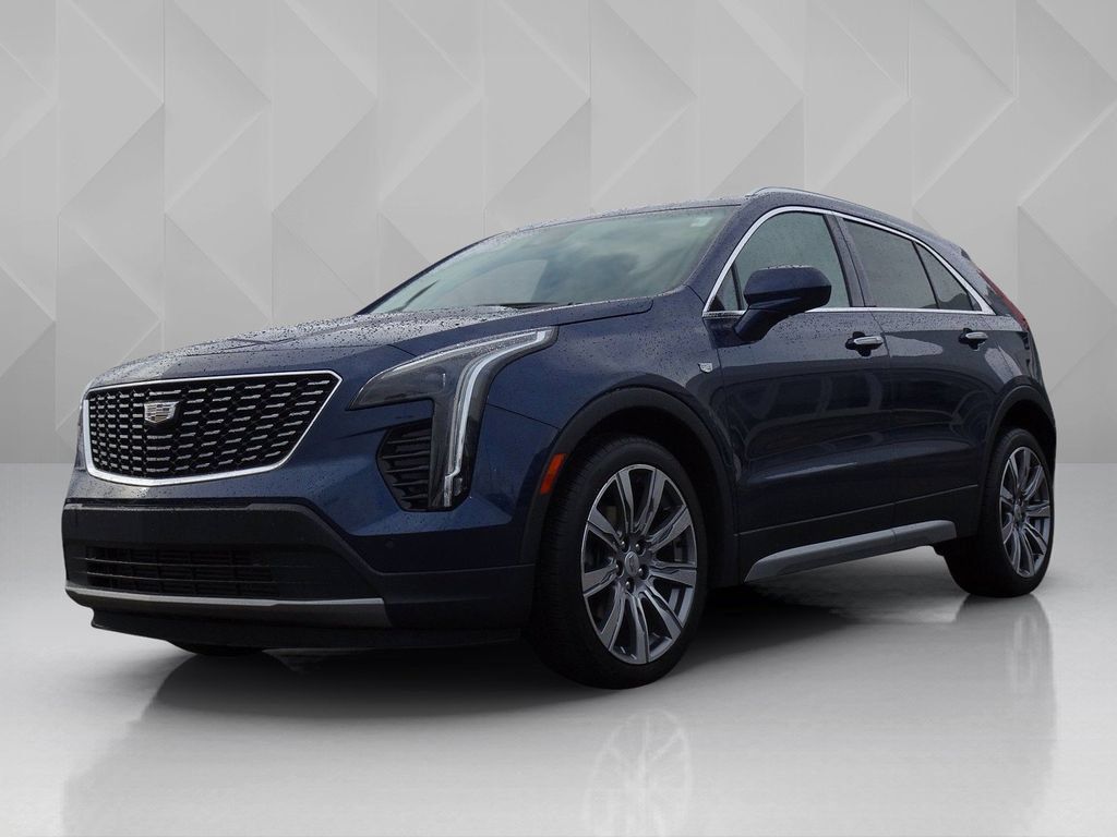 Used 2019 Cadillac XT4 Premium Luxury FWD image 1