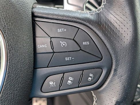 Used 2022 Dodge Durango SRT w/ Premium Interior Group image 22