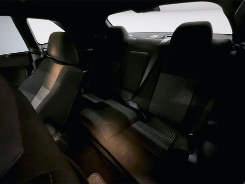 Used 2023 Dodge Challenger SXT image 22