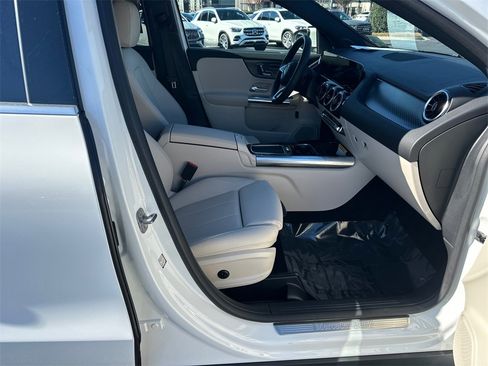 Certified 2026 Mercedes-Benz GLA 250 4MATIC image 14