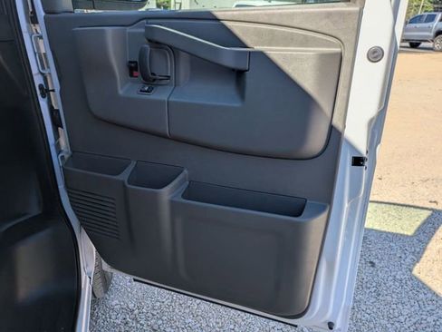 New 2025 Chevrolet Express 2500 w/ Driver Convenience Package image 24