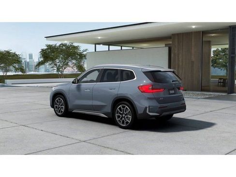New 2026 BMW X1 xDrive28i w/ Technology Package image 2