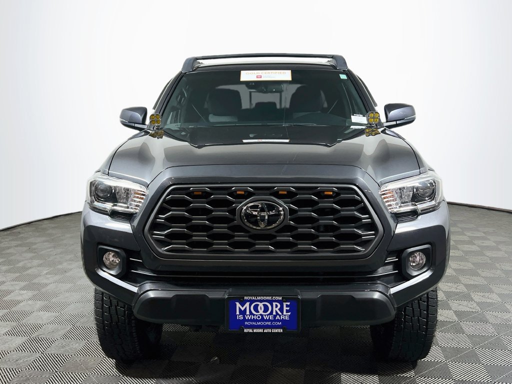 Certified 2022 Toyota Tacoma TRD Off-Road AWD/4WD image 2