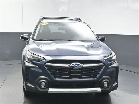 Used 2023 Subaru Outback Limited w/ Popular Package #2 image 3