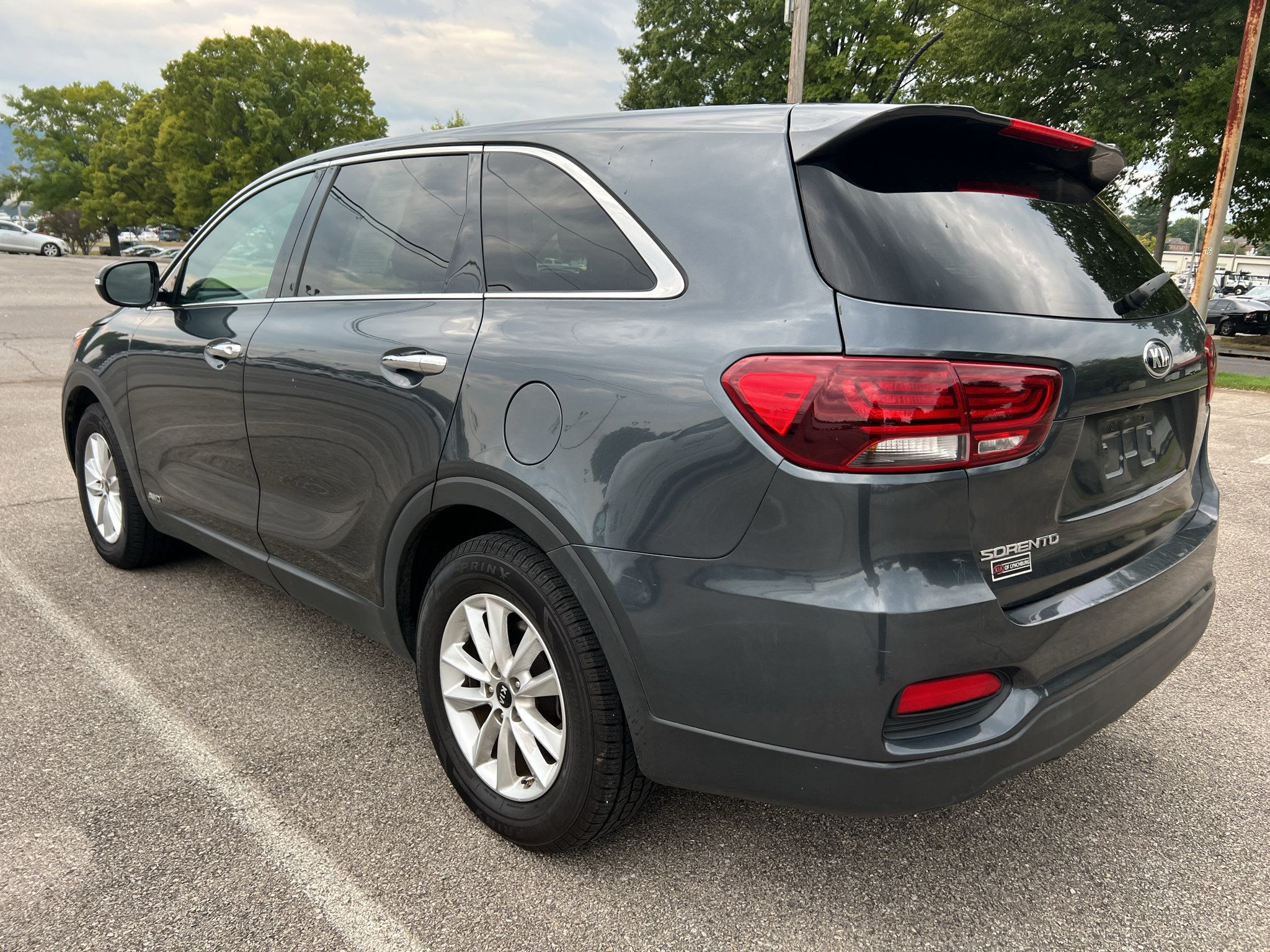 Used 2020 Kia Sorento AWD V6 image 5
