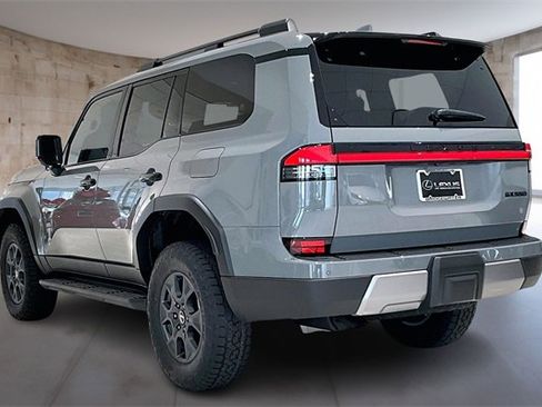 New 2025 Lexus GX 550 550 Overtrail+ image 3