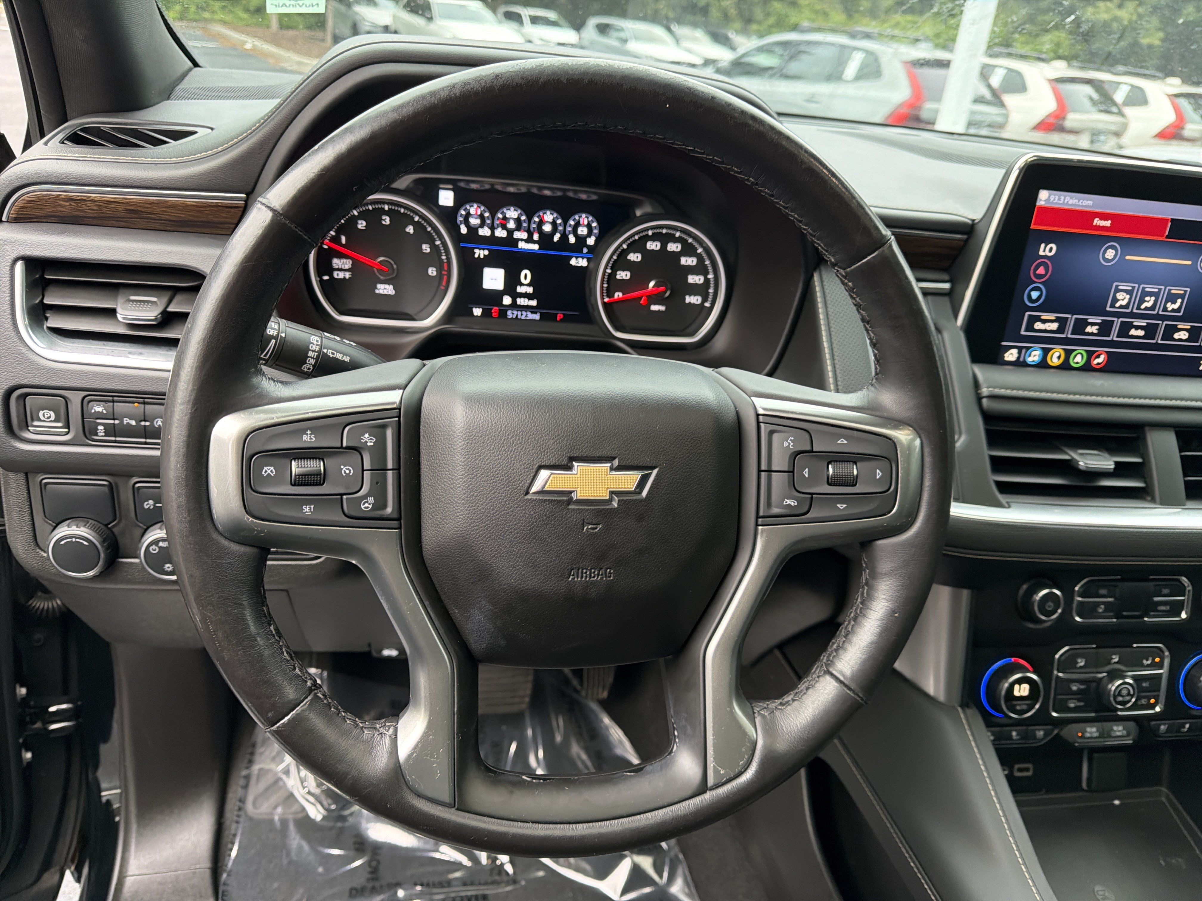 Used 2021 Chevrolet Tahoe Premier w/ Premium Package RWD image 18