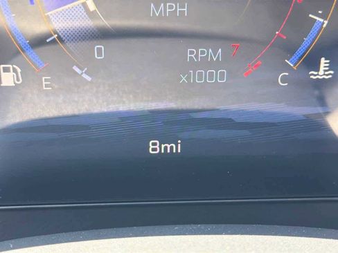 New 2026 Chevrolet Traverse Z71 w/ Driver Confidence Package AWD/4WD image 35
