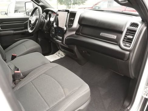 Used 2025 RAM 2500 Big Horn AWD/4WD image 17