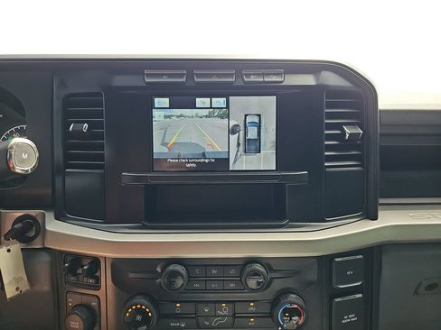 Used 2024 Ford F250 XL w/ STX Appearance Package AWD/4WD image 22