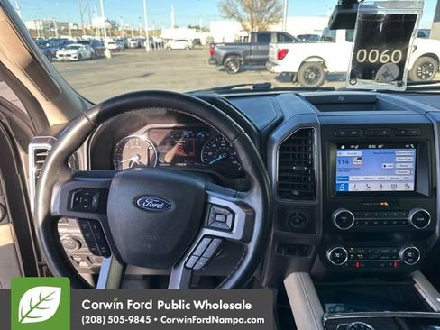 Used 2019 Ford Expedition Platinum AWD/4WD image 18