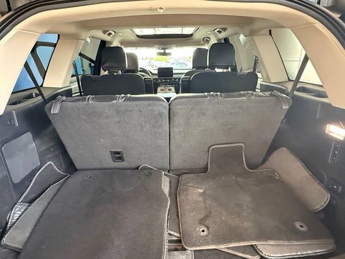 Used 2022 Lincoln Aviator AWD w/ Premium Package image 24