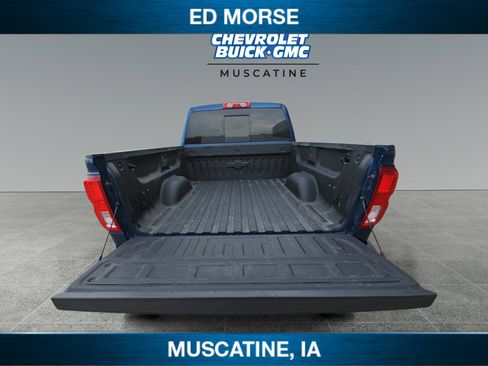 Used 2018 Chevrolet Silverado 1500 High Country image 18