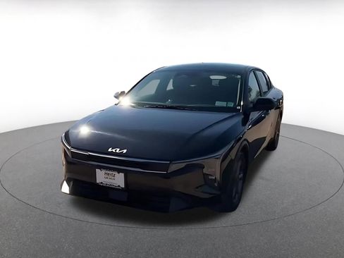 Used 2025 Kia K4 LXS image 4