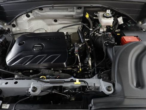 Certified 2025 Chevrolet TrailBlazer RS w/ Convenience Package image 24