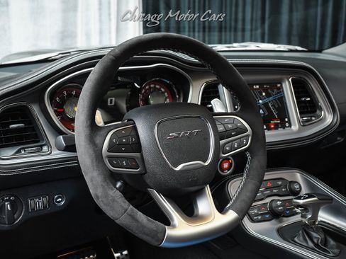 Used 2023 Dodge Challenger SRT Hellcat image 11