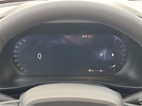 New 2026 Volvo XC40 B5 Core w/ Protection Package Premier image 17